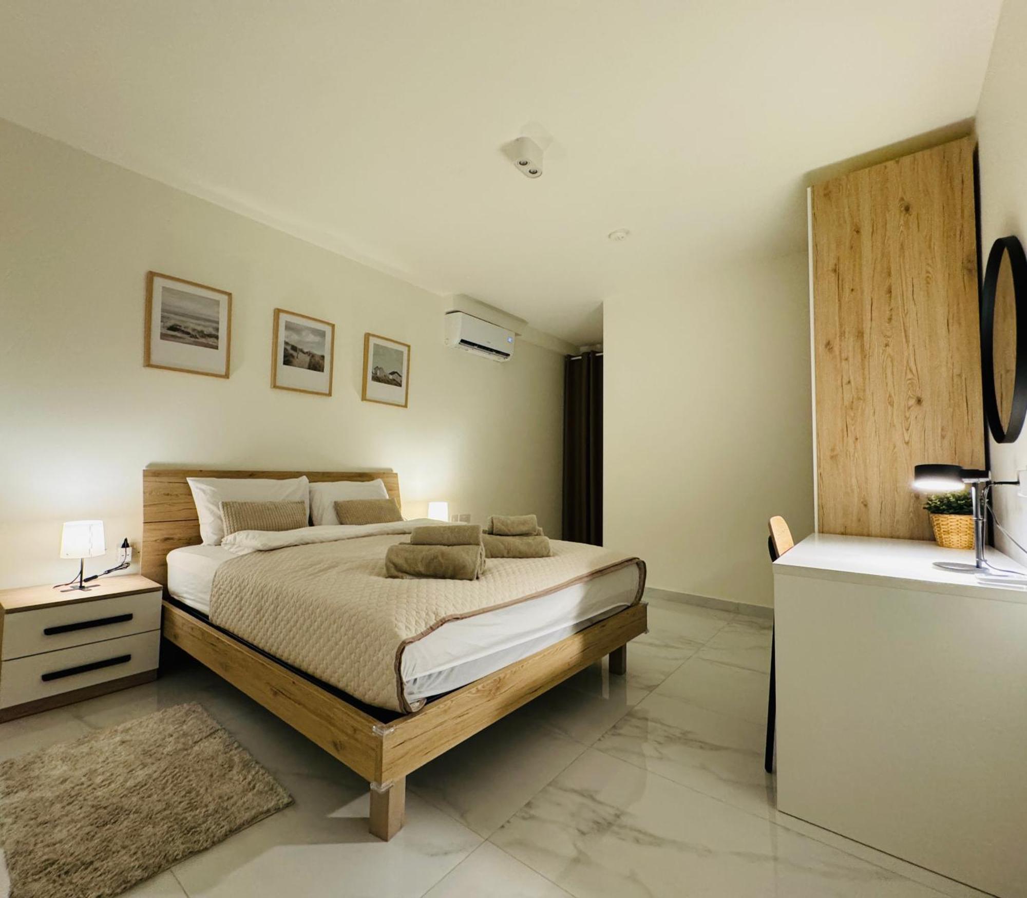 Seeyou St. Paul's Bay Bagian luar foto